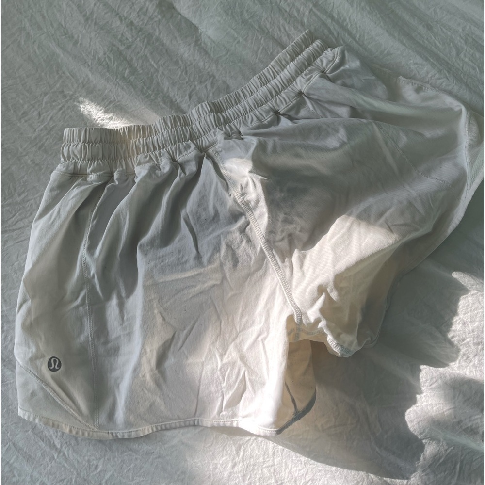 Lululemon hotty hot short
